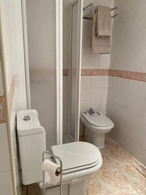 Lovely 2 Bedrooms Apartment Main Square Пласенсия Экстерьер фото
