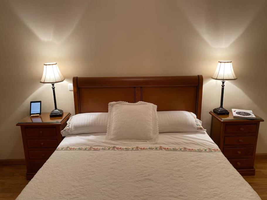 Lovely 2 Bedrooms Apartment Main Square Пласенсия Экстерьер фото